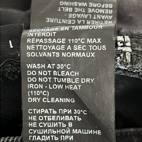 The Koople Jeans Ripped Black Cotton Denim Shorts - Size Small/Kooples Size 1 - Picture 9 of 10